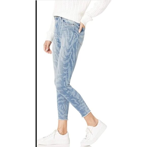 🆕DL1961 Farrow Crop Skinny Jeans in Sahara 24 - Picture 2 of 9